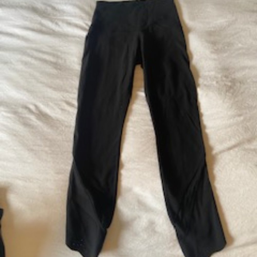 Lulu Lemon Wunder Under High Rise Tight 25"